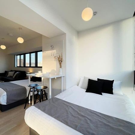 Bhotel Nekoyard - Comfortable Studio, Easy Walk To Peace Park 广岛 外观 照片